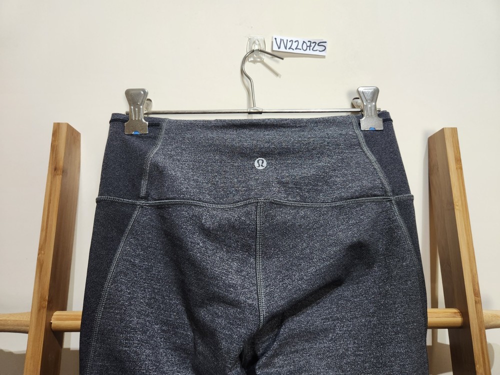 Lululemon Grey Activewear Leggings Dark Grey Panel CAN 6 AUS 10
