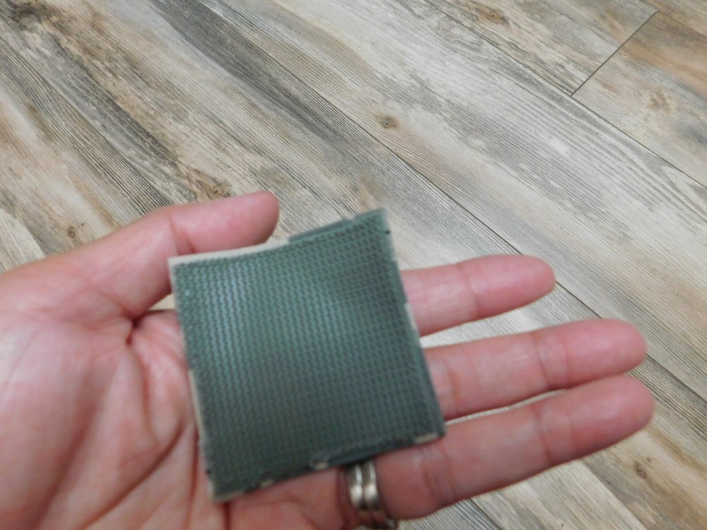 US ARMY ACU SPC E4 HOOK & FASTENER PATCH