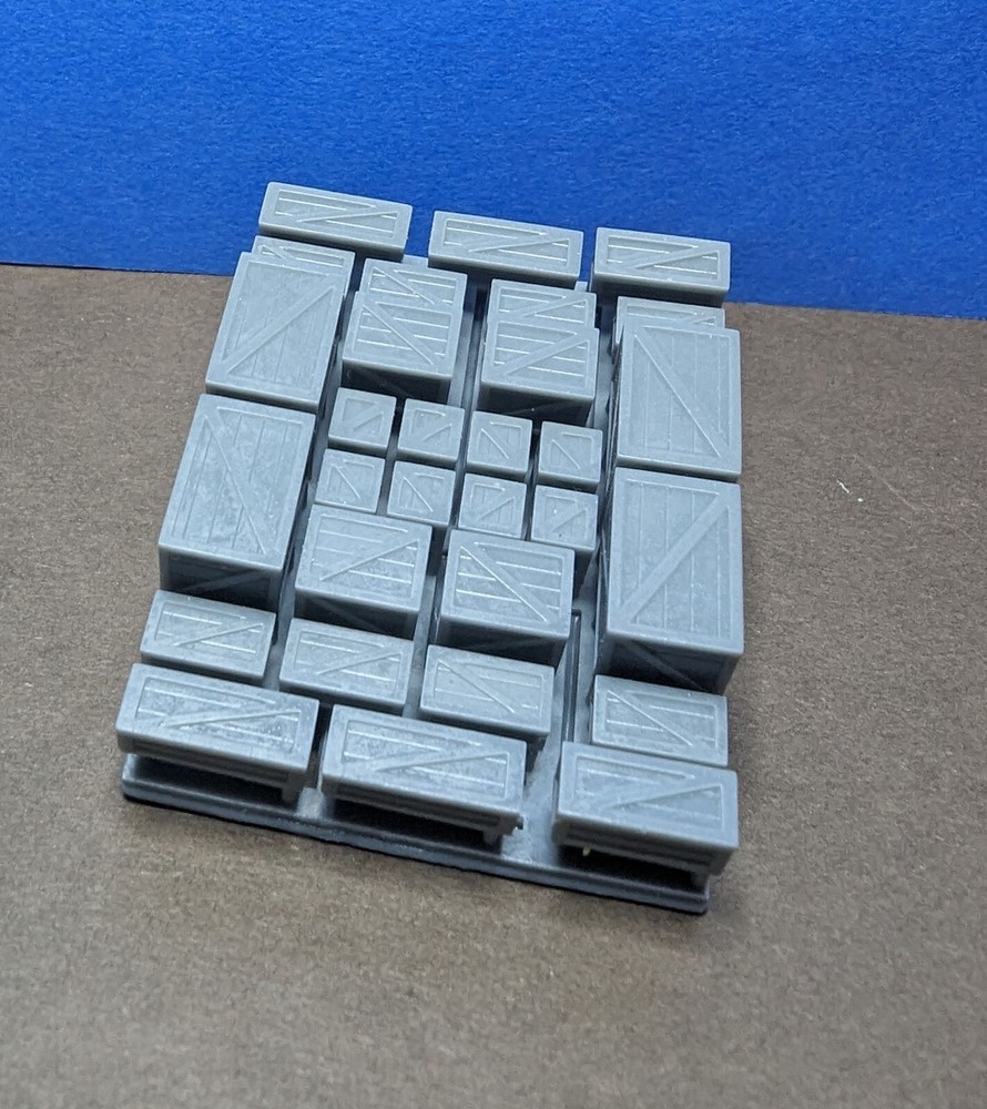 Z Scale Crate set of 30