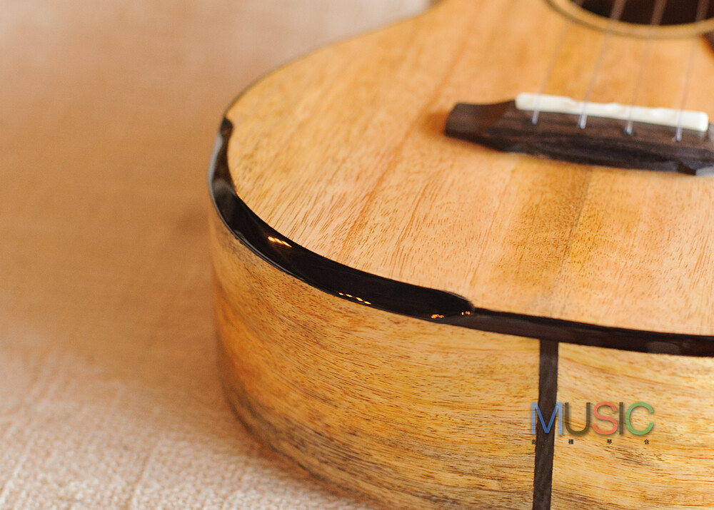 Bright Sun Solid Mango Concert Ukulele