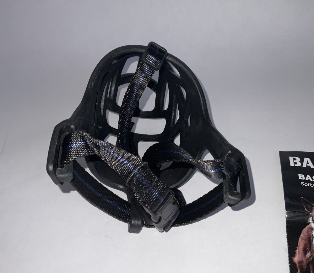 BARKLESS Dog Muzzle, Basket Muzzle for Biting, Chewing and Scavenging Size M