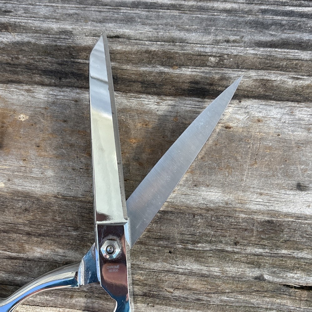 Gingher Dressmaker's Shears W Protective Sheath ~ Very Sharp