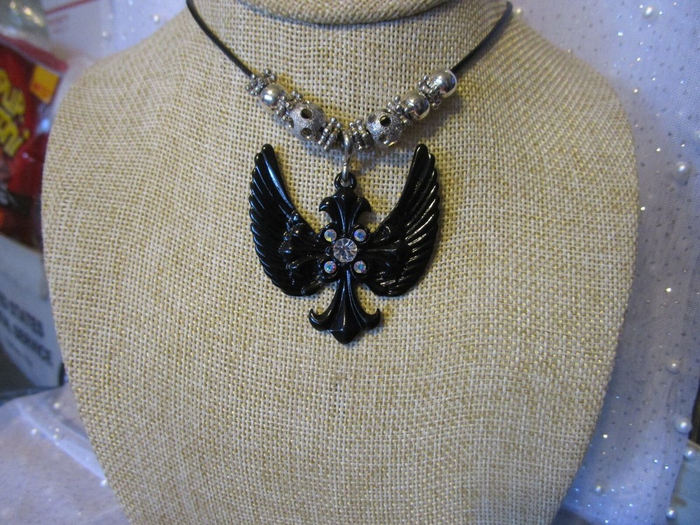 HANDCRAFTED RHINESTONE WING NECKLACE - OOAK
