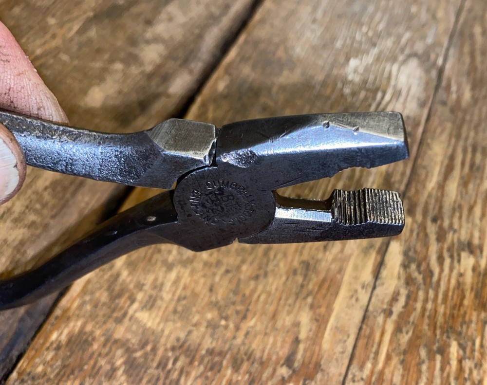 VINTAGE GPO POST OFFICE COMBINATION PLIERS 6” CUMBRIAN TOOLS ENGINEER OLD TOOLS