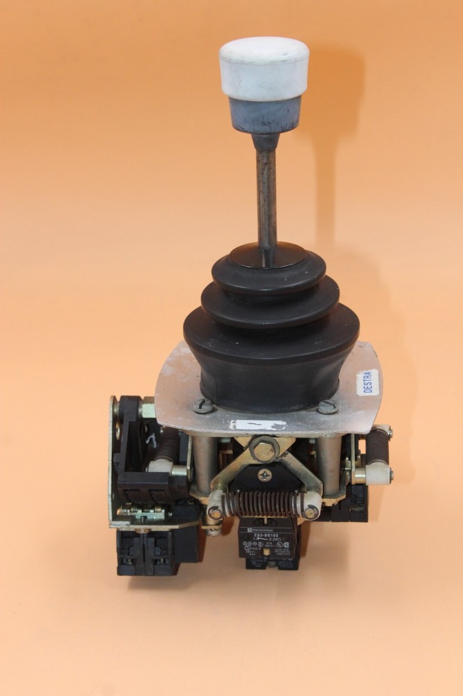 SCHNEIDER JOYSTICK