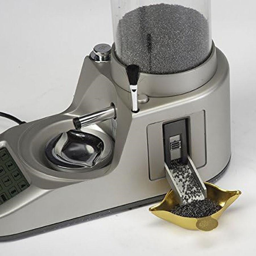 Lyman Gen 6 Compact Digital Reloading Powder System 115/230V - 7750550