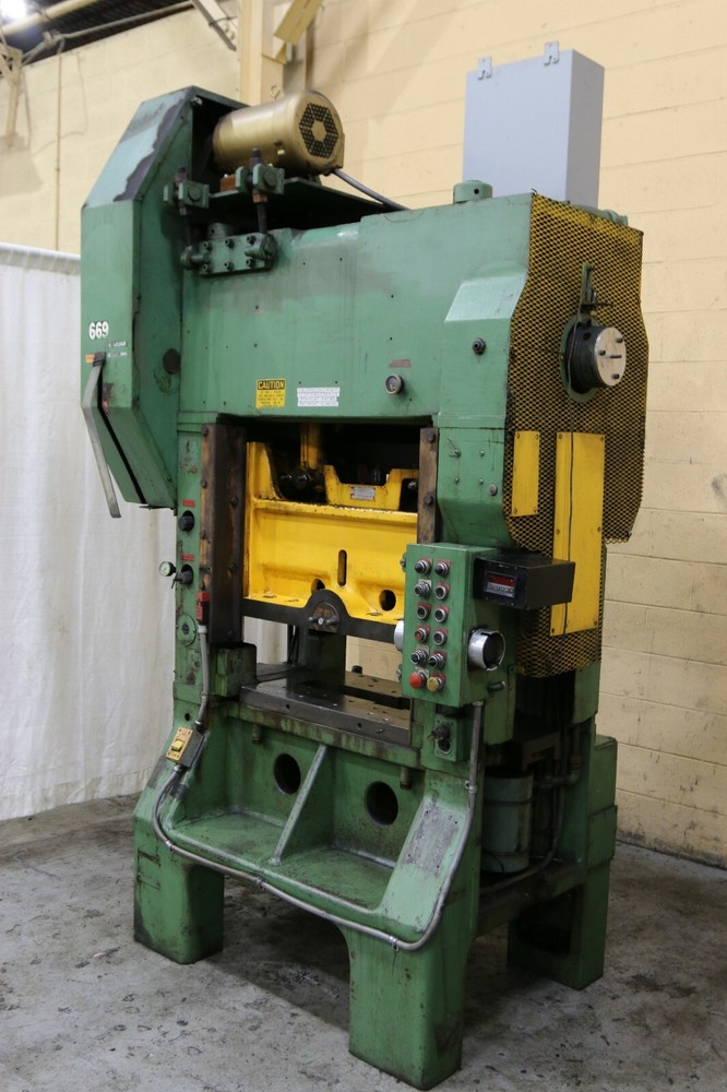 45 TON L & J SSDC PRESS: YODER #71087