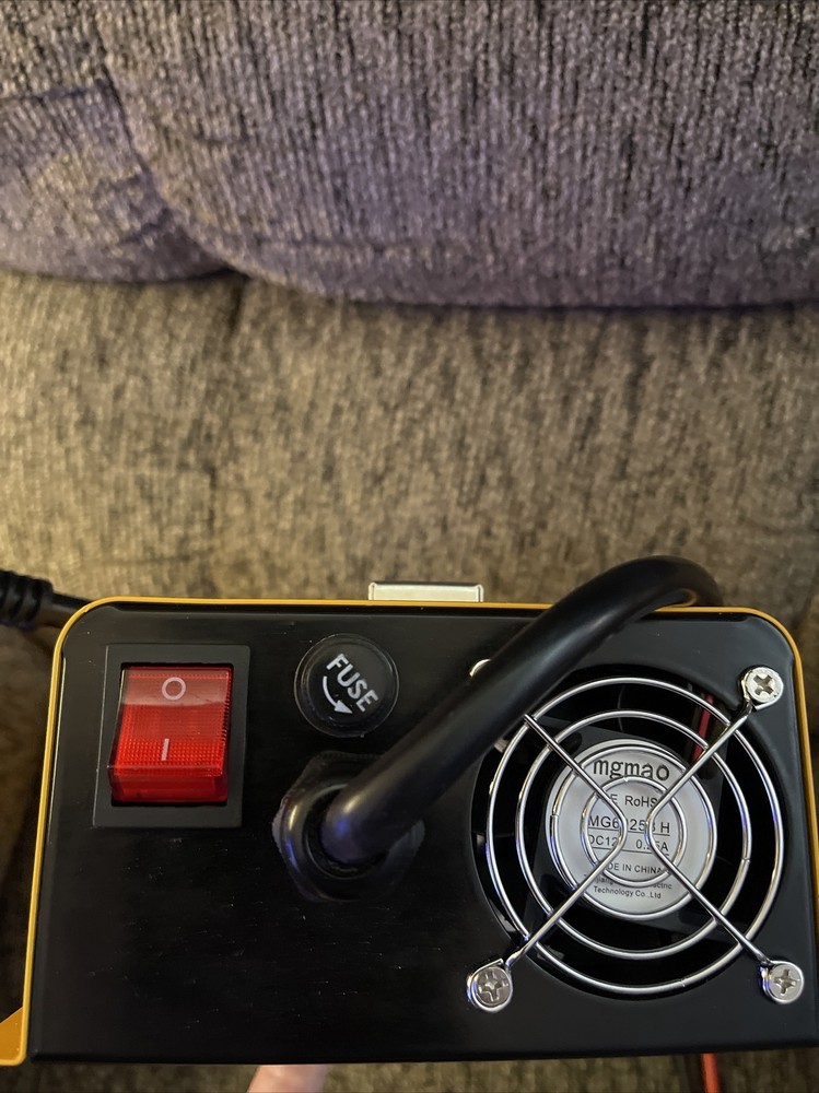 CNTAIY Voltage Converter Charger (see Pics)