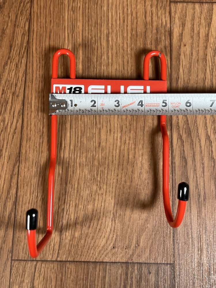 Milwaukee Tools M18 Metal Tool Holder New