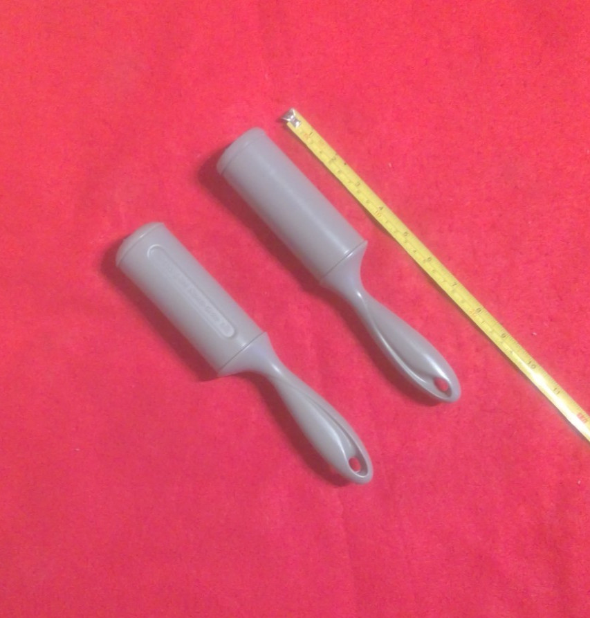 2 PC Hand Held Percussion Shakers - VGC - Save $