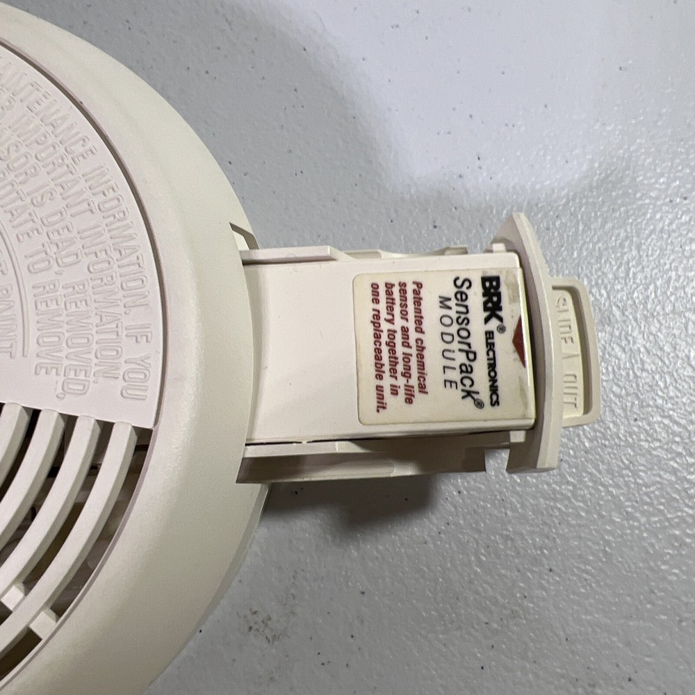 BRK, CO1000B Carbon Monoxide Detector