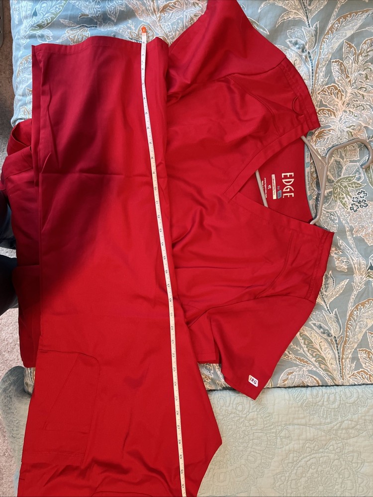 Edge by IRG Red Scrub Set Xl Top And Bottom