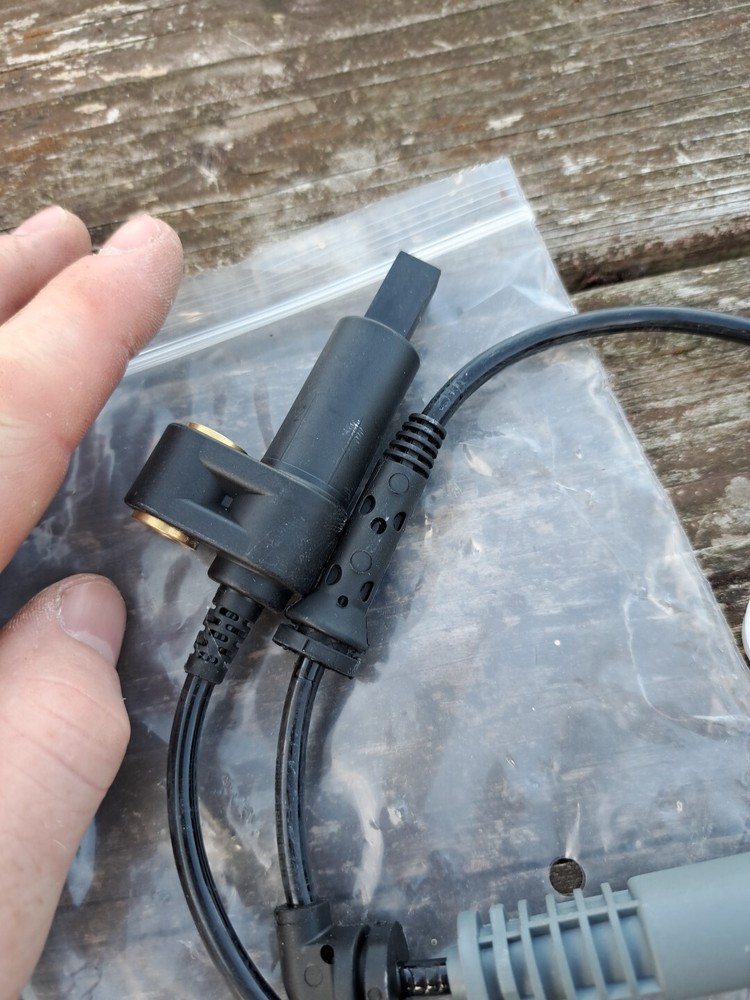 Bmw 3 Pin Rear Abs Sensor