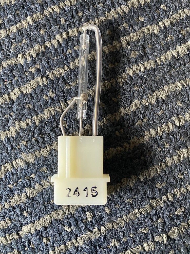 SY361025 FORKLIFT STROBE ML5 REPLACEMENT BULB, TUBE ASSEMBLY, 3 PIN, T0404