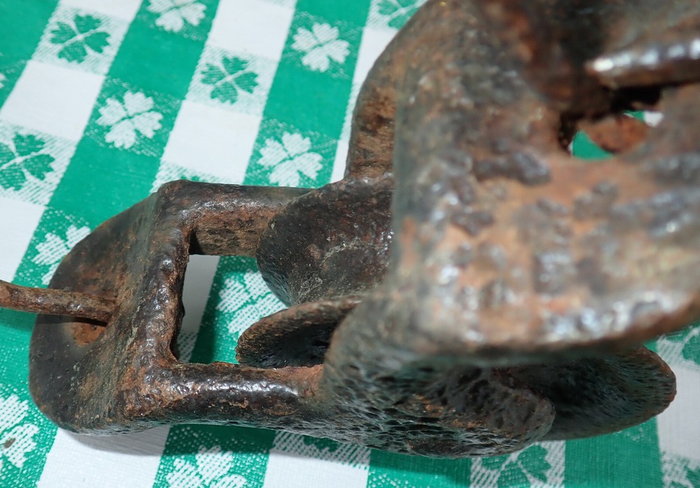 Vintage Antique Iron Rustic Heavy Pulley
