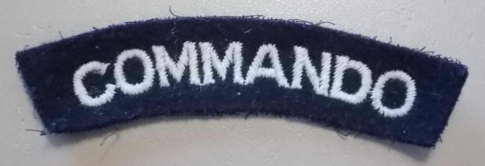 WW2 British Commando Starch Back Cloth Shoulder Title