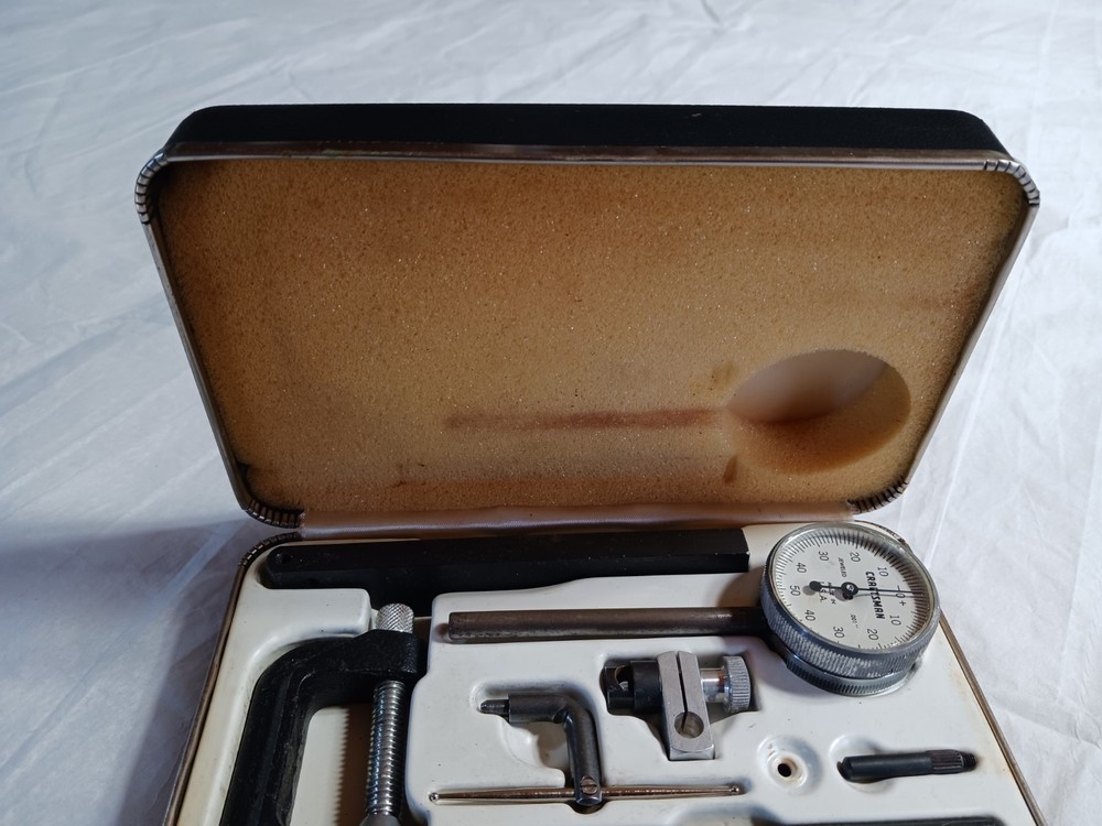 VINTAGE SEARS CRAFTSMAN DIAL INDICATOR .001" W/HARD CASE