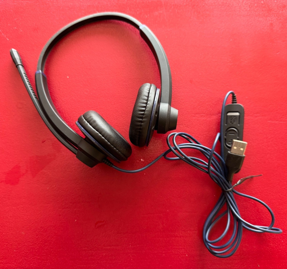 JPL Commander Universal USB-A professional headset