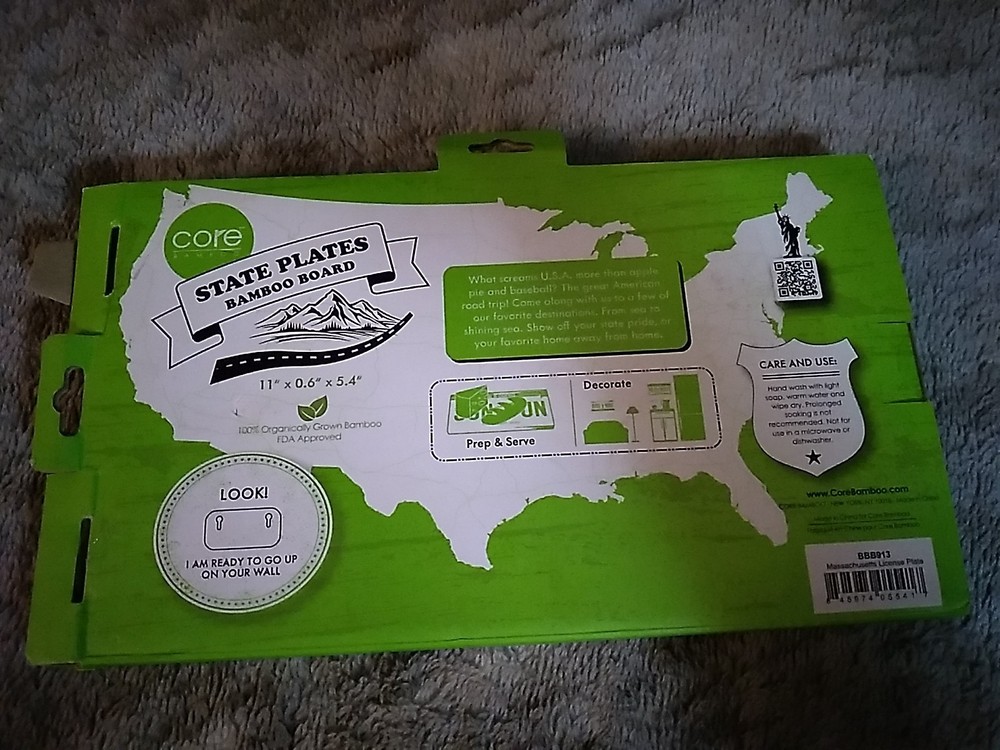 Massachusetts Bamboo Board - Rectangular Plate Lookalike