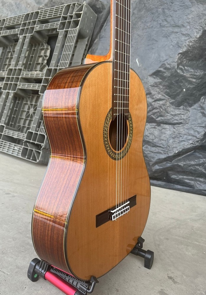 [Video] Luthier Made Solid Cedar Top With Rosewood Body Spanish Classical Guitar