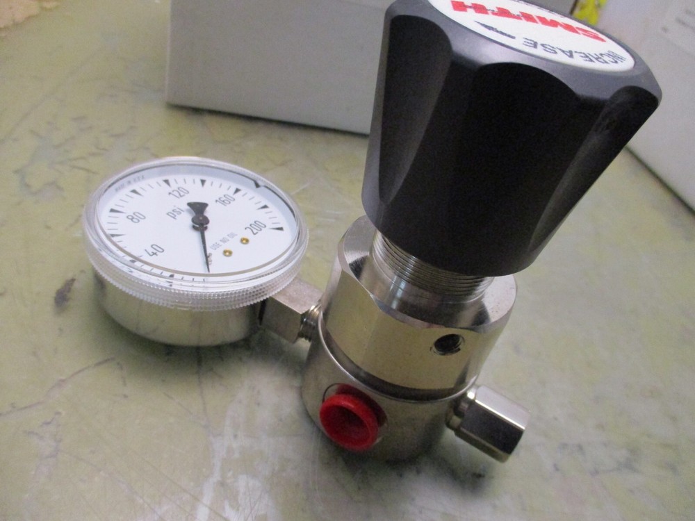 Smith 202-0000 100 PSI Analytical Line Regulator [0X]