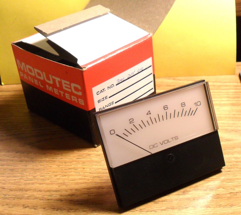 DC Voltage 10V Panel Meter - Modutec 3MS-DVV-010