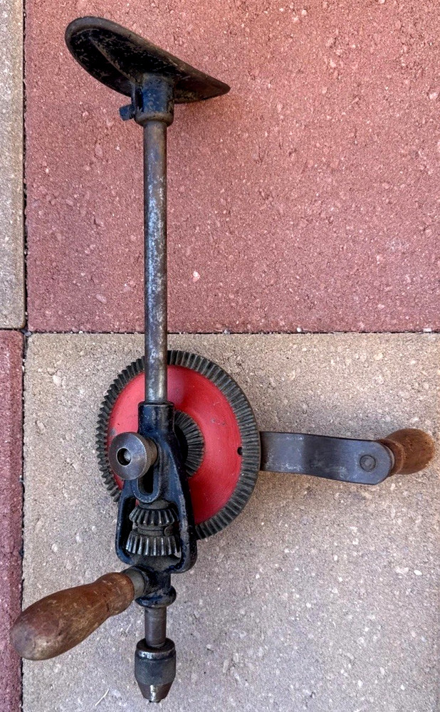 Vintage MOHAWK SHELBURNE 2 Speed Hand Operated Drill With Shoulder Press