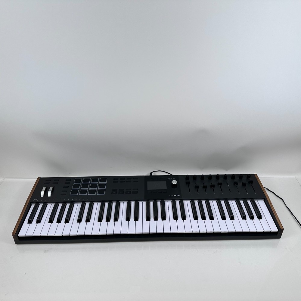 Arturia KeyLab 61 MK3 MIDI Keyboard Controller; AS-IS