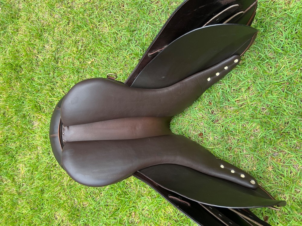 17” HENRI DE RIVEL ADVANTAGE ALL PURPOSE SADDLE