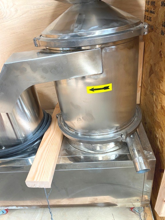 Egg Liquid Eggshell Centrifugal Separator / Breaker Cracker Shell Grinder 15K/H