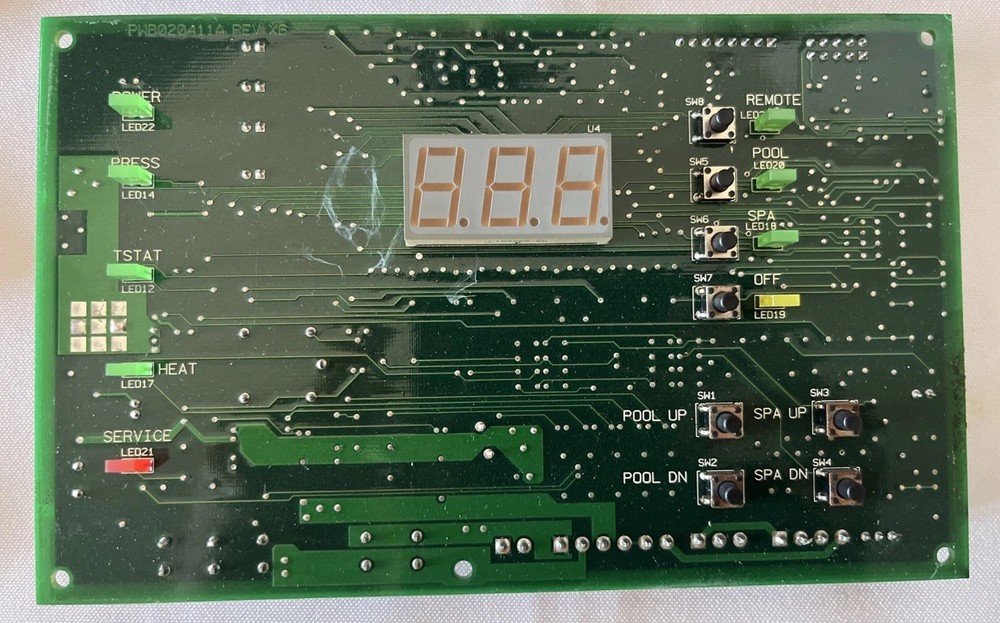 PENTAIR 472100 Digital Display Temperature Controller Circuit Board