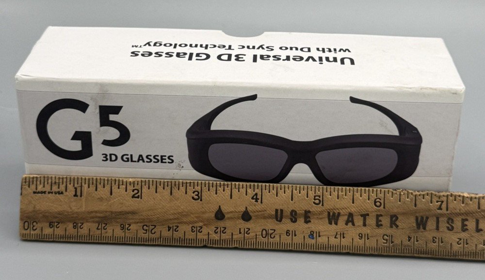 Quantum Universal 3D G5 IR and Bluetooth Glasses complete box mint clean unused