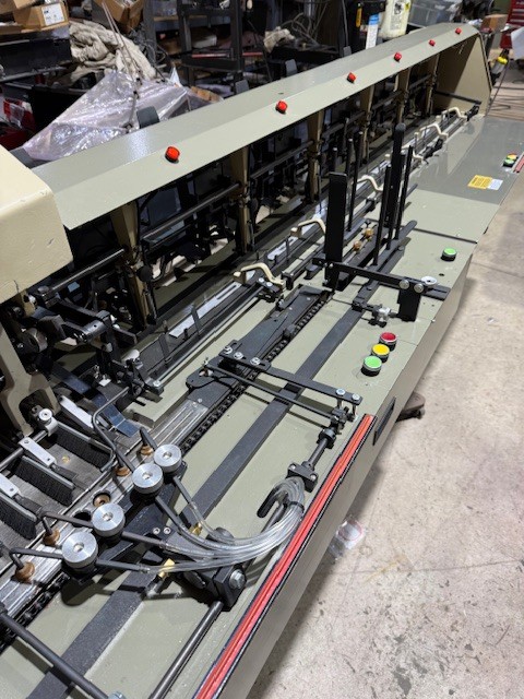 Mailcrafters 9800L 6 Station Stacker Inserting Machine Inscerco