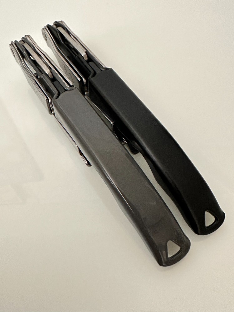 (2) RABBIT Gray / Black Zippity 2-Step Waiters Corkscrews Wine Key Openers