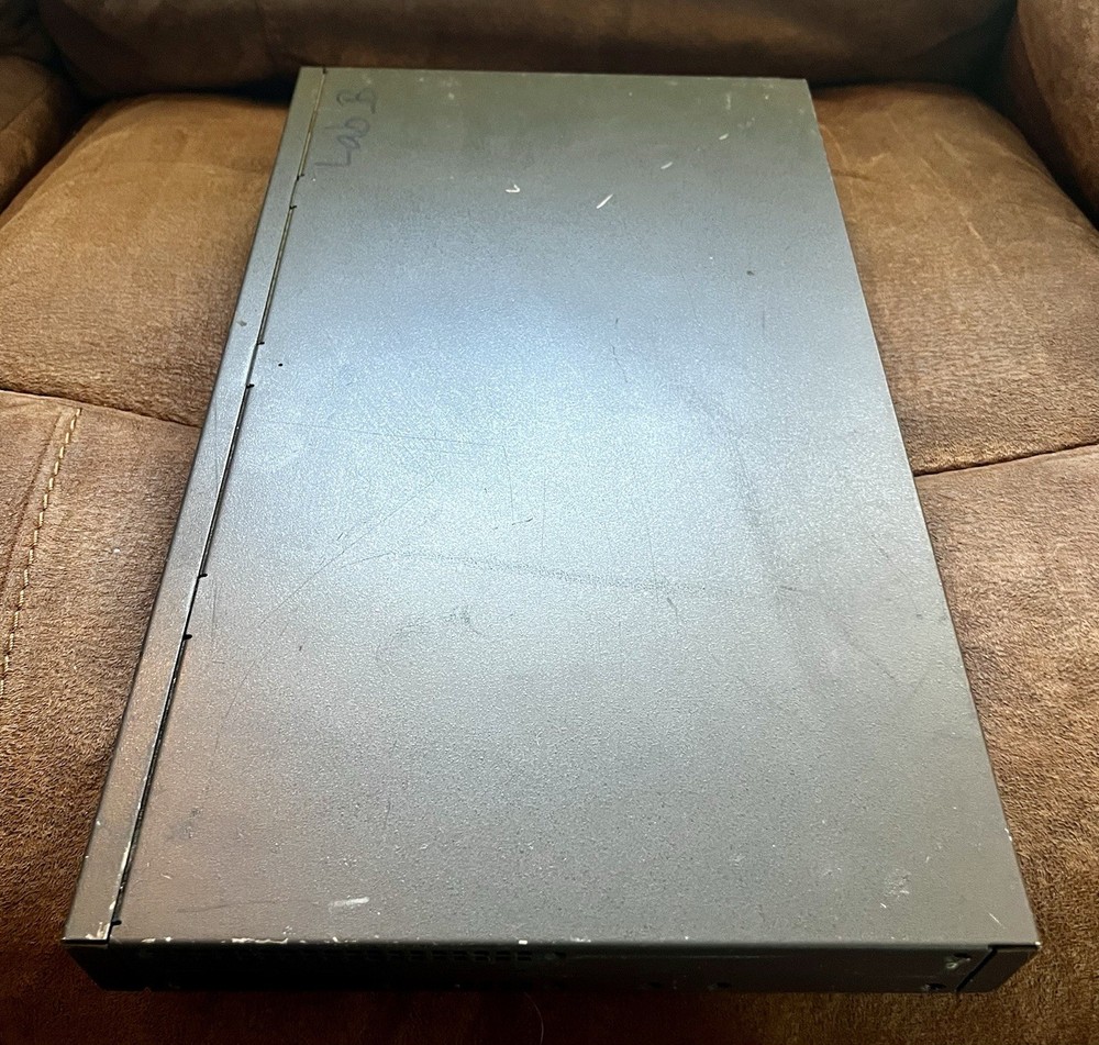 Cisco Systems 2500 SERIES 2501 Legacy Router l👀k