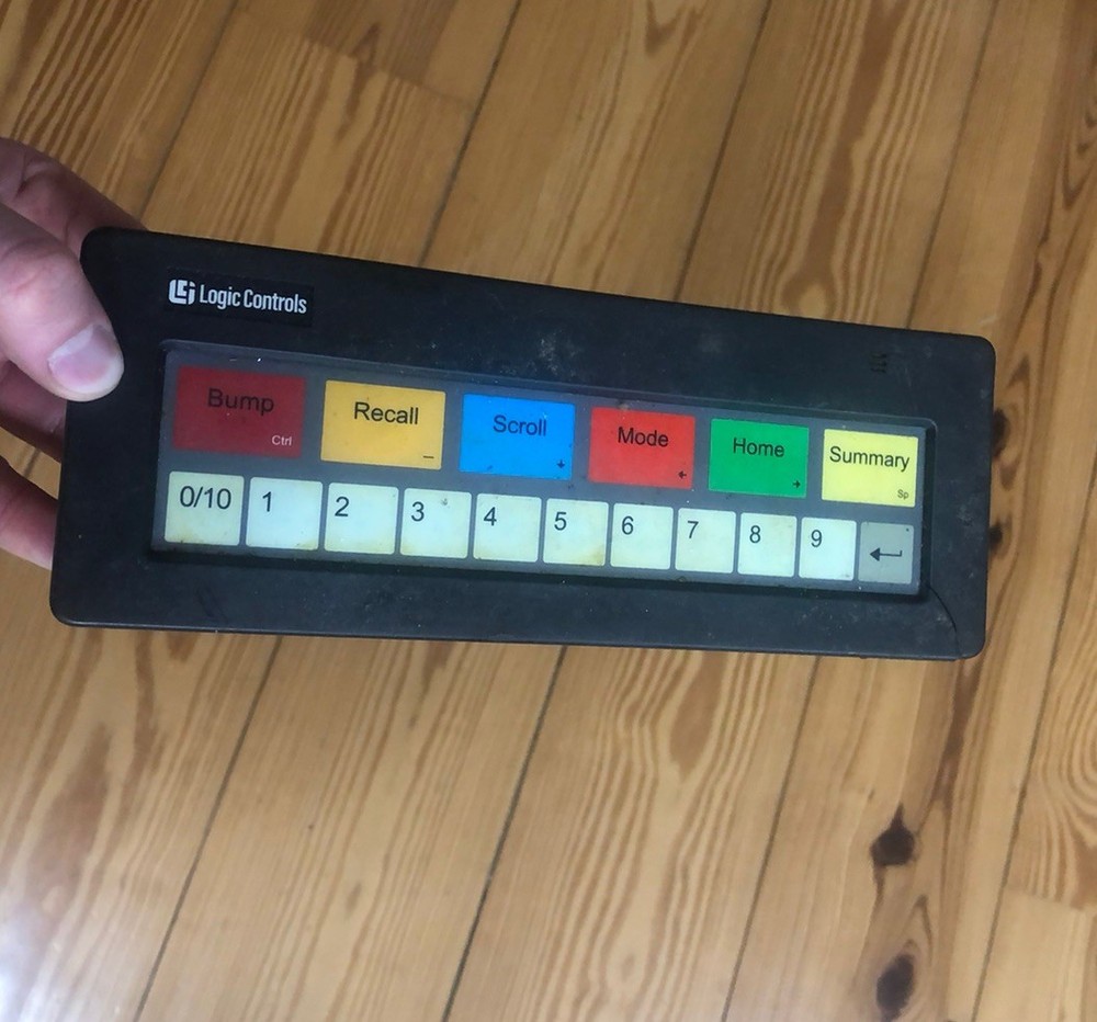 Logic Controls KB1700 17 Key Programmable Keypad - Bump Bar - Black