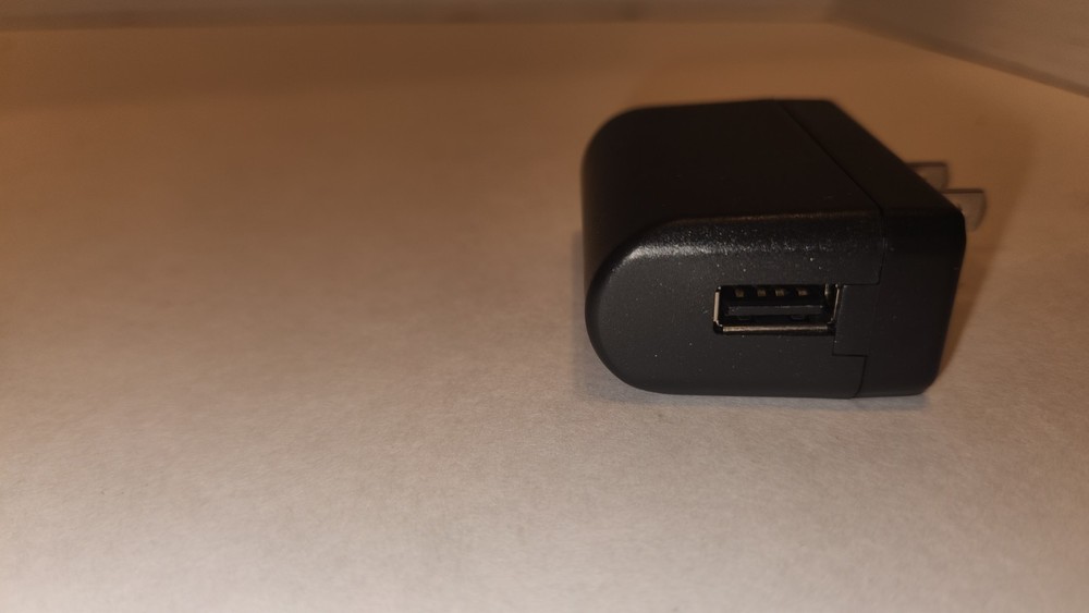 Magic Jack PLUS Free Local Long Distance Calling (UNIT ONLY, NO CABLES)