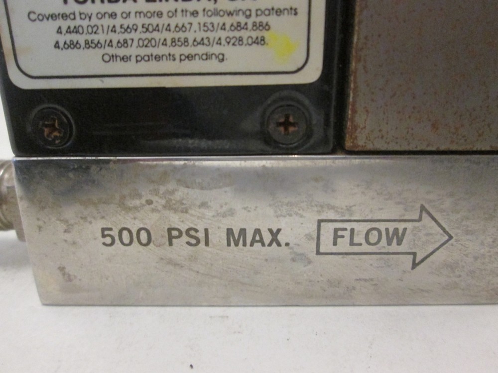 Unit UFC-1100, Mass Flow Controller MFC, HCL, 1 SLM, Used