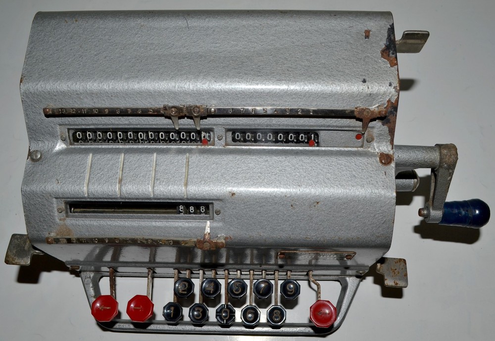 Vintage Soviet arithmometer adding machine calculator VK-1