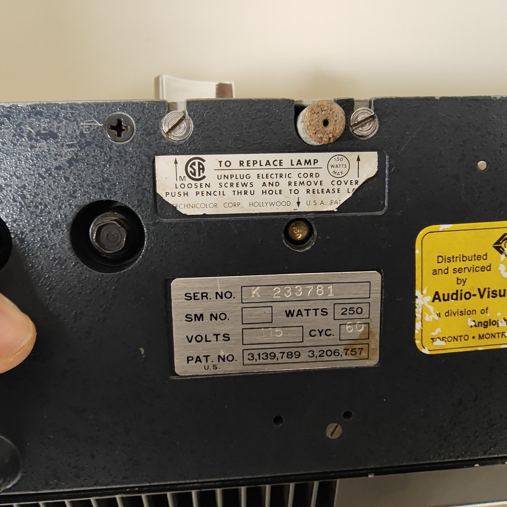 Vtg Super Technicolor 810 Instant Projector, Partially Tested, Lamp & Fan Work