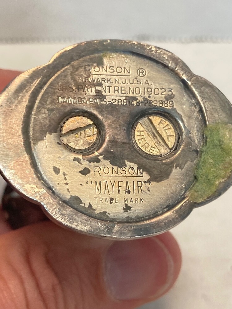 Vintage Ronson Mayfair Table Lighter
