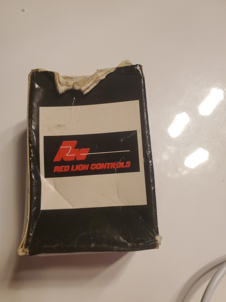 Red Lion Controls CUB3L000 Electronic Counter meter