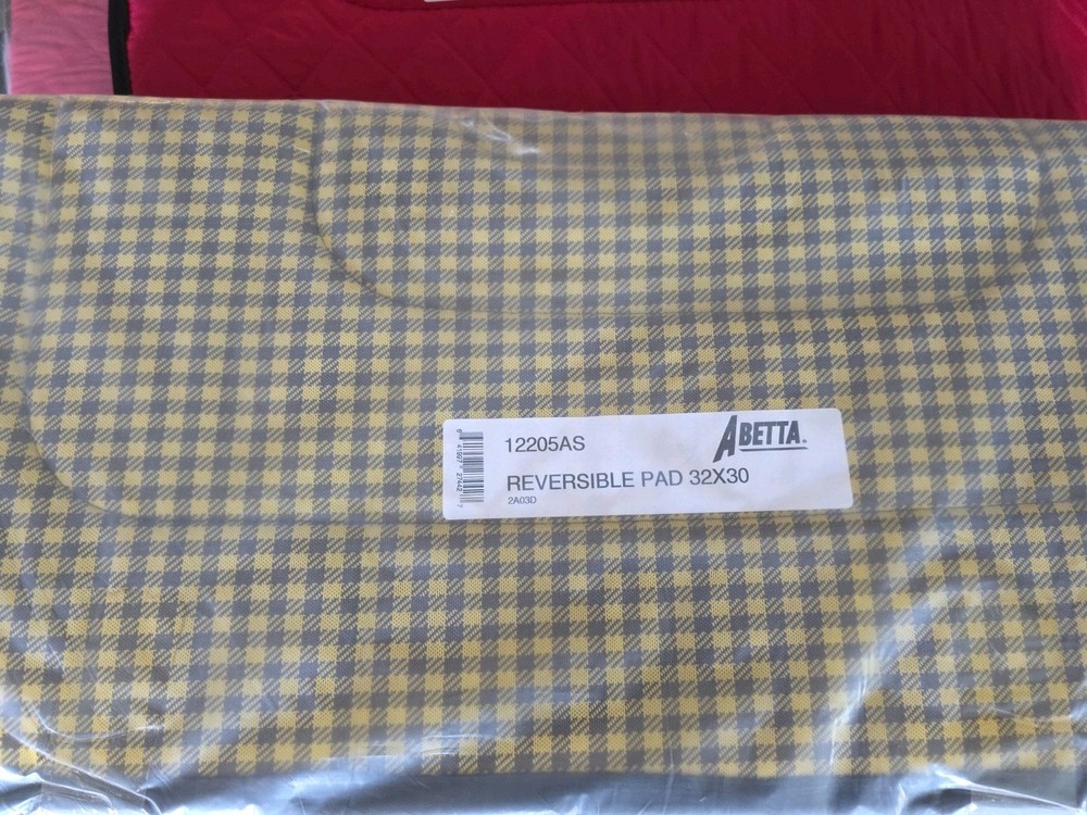 Abetta Reversible Pad 32X30 Yellow Plaid