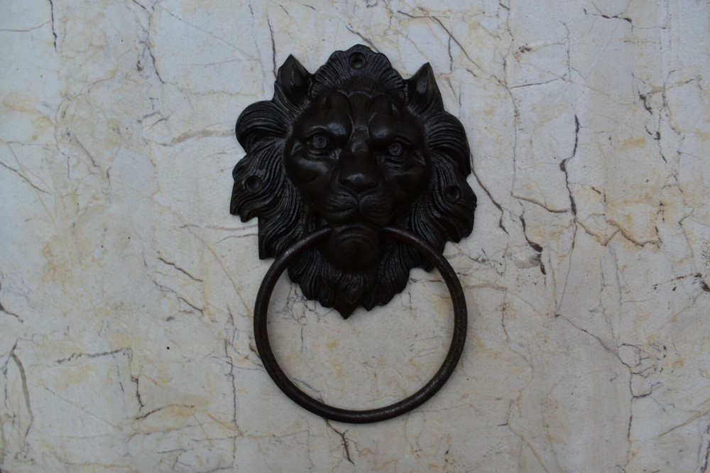 Vintage Cast Iron Lion Head Face Door Knocker Handle Knob Pull Drop Ring