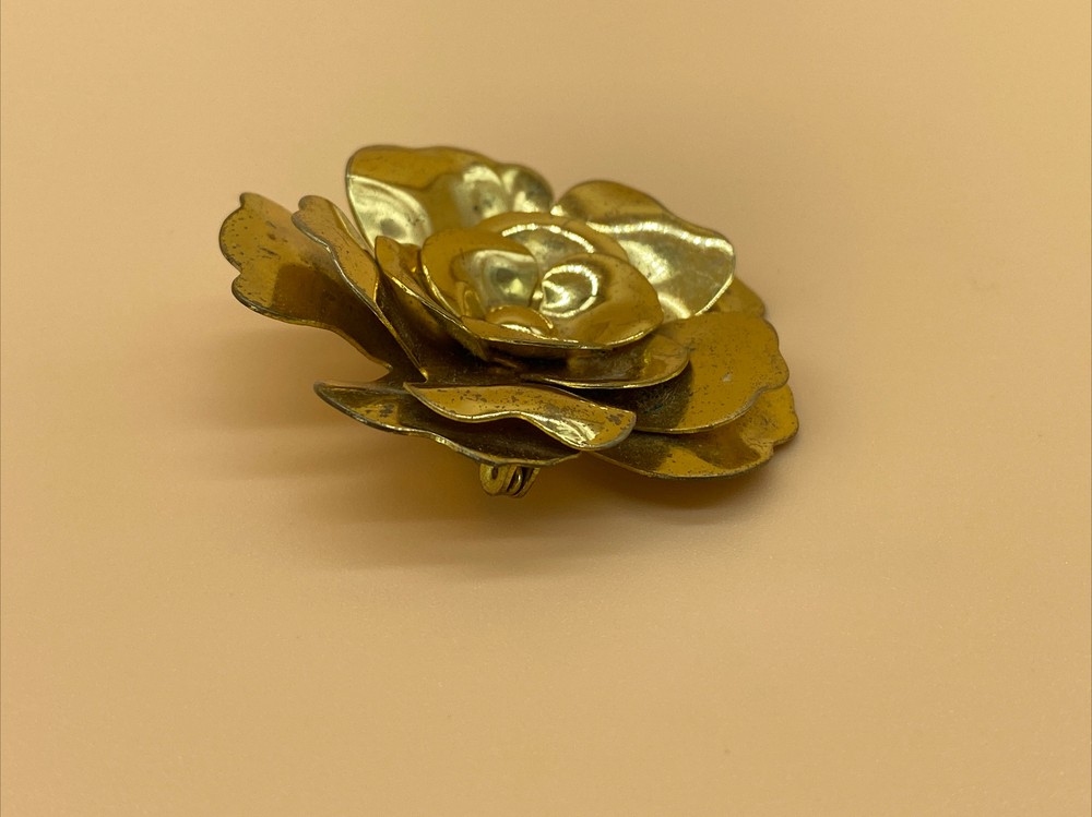 vintage brooch pin back unsigned collectors
