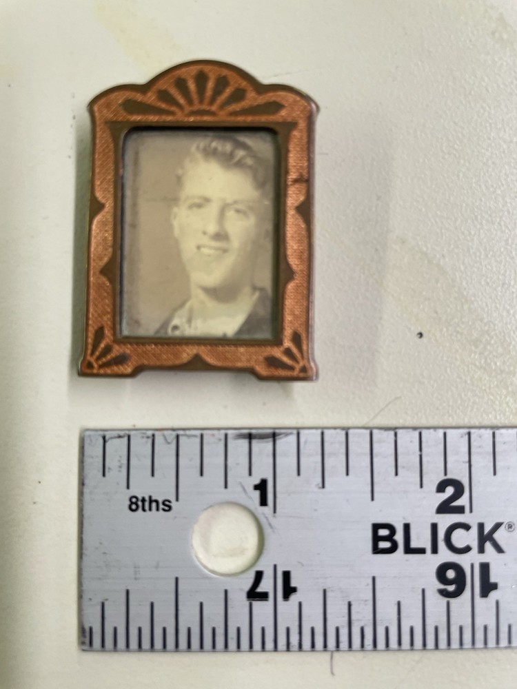 Five Vintage Enameled Metal Mini-frames.