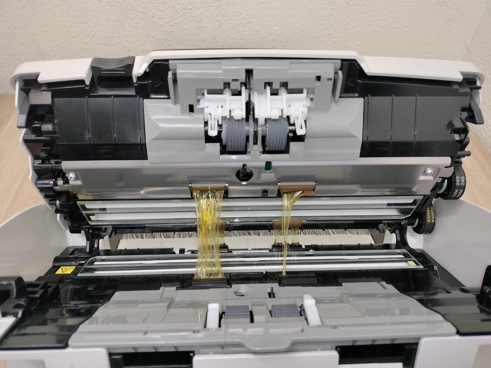 Fujitsu fi-6230 ADF & Flatbed Color Duplex 600dpi Document Scanner