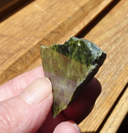 Serpentine - 8 Small Slabs rt132x