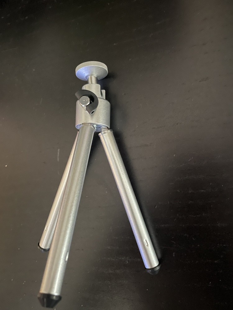 Insignia 5.5 Mini Tripod Stablizer