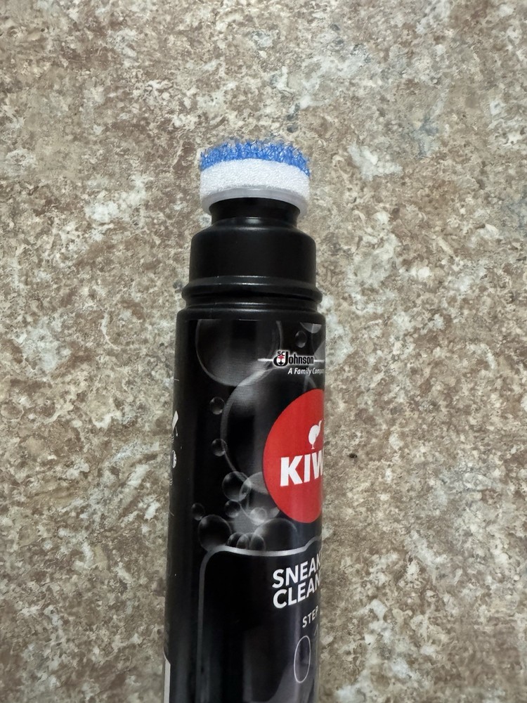 KIWI Sneaker Cleaner, Step 01, 2.5 Fl. Oz.
